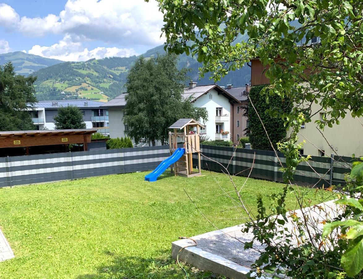 滨湖采尔Haus Schmitten - Austrian Alpine Getaways公寓 外观 照片